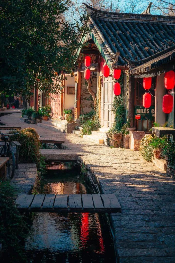 汽车华容道